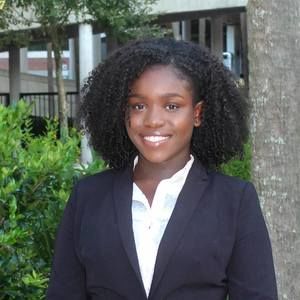 Meet your Posher, Zoe